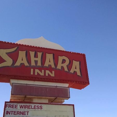 הולברוק Sahara Inn מראה חיצוני תמונה